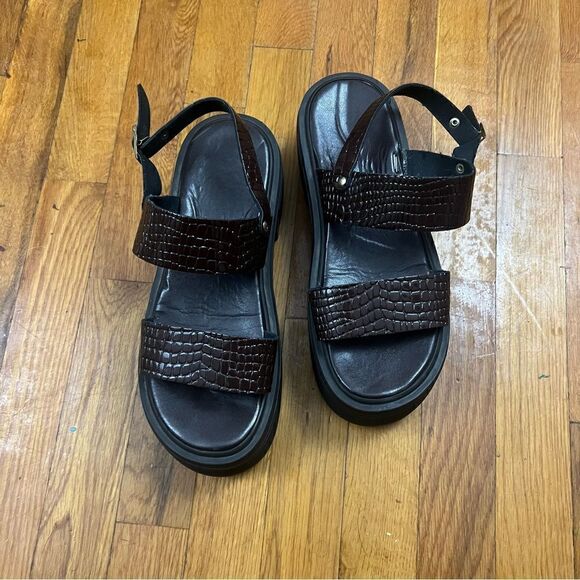 Retro Y2K Chunky Heel Sandals - Picture 7 of 8